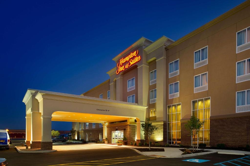 Hampton Inn-Buffalo Airport